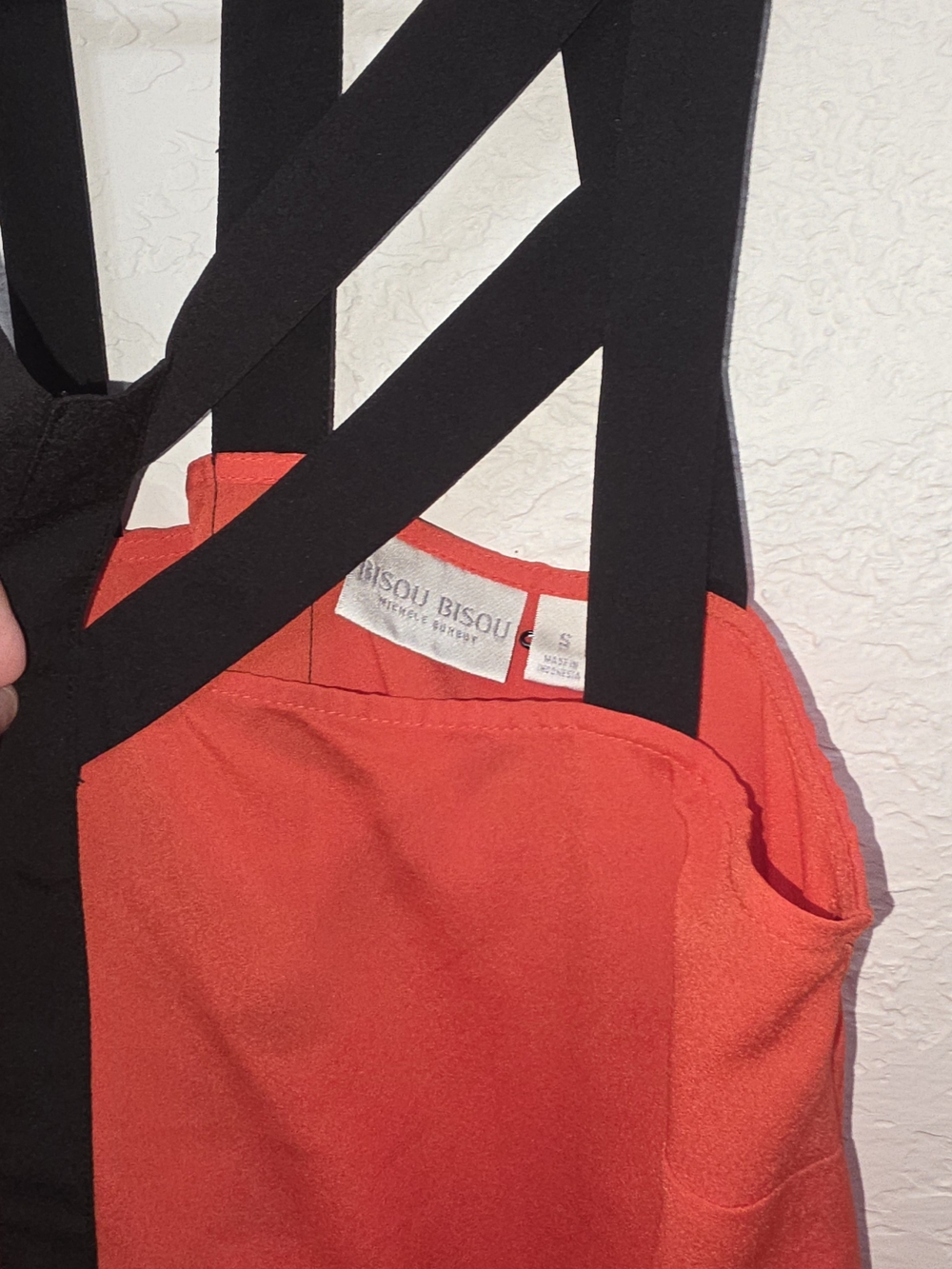Bisou Bisou Coral-Red Strapless Top with Black Crisscross Straps SMALL - Picture 4 of 4